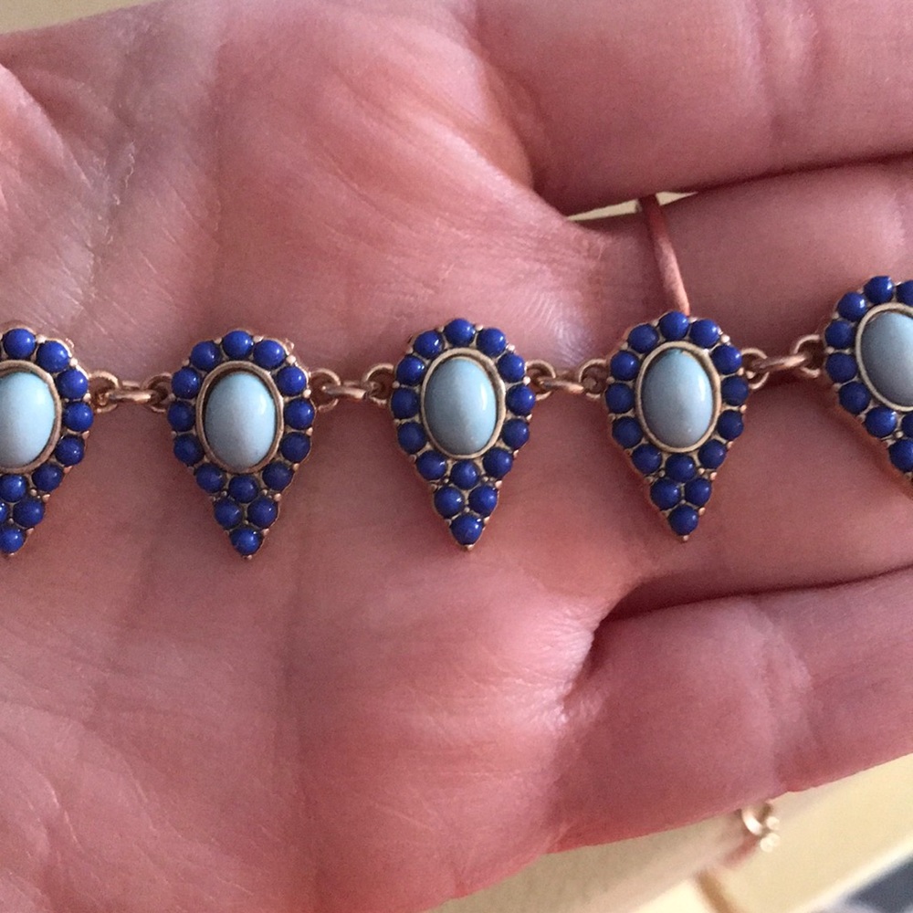 Statement necklace 💙 - Picture 6 of 6